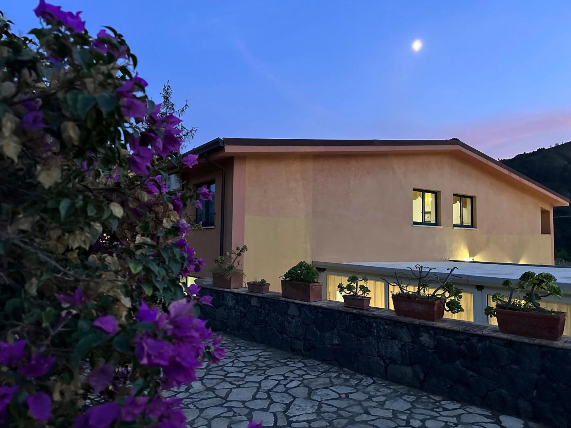 Casale Romano Resort E Relais Motta Camastra Luaran gambar