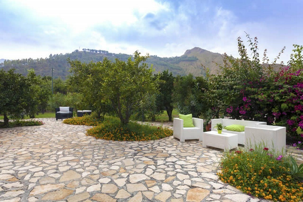 Casale Romano Resort E Relais Motta Camastra Luaran gambar